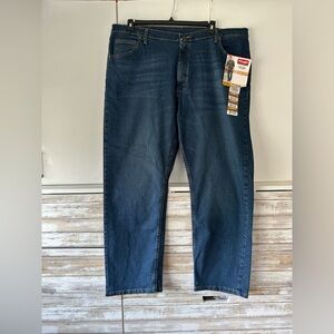 👖 NWT Wrangler Five Star Premium Flex Relaxed Fit Jeans 42x30 Dark Wash